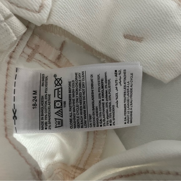 NWT Old Navy toddler Off-White Jeans | 18m-24m - Picture 5 of 5